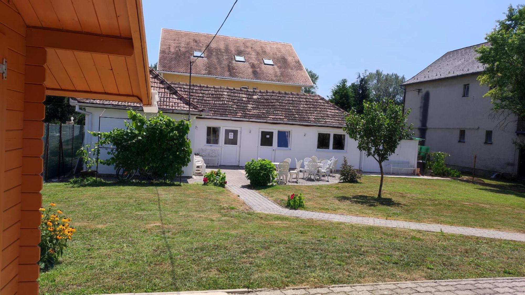 Villa Vanilia Keszthely Luaran gambar