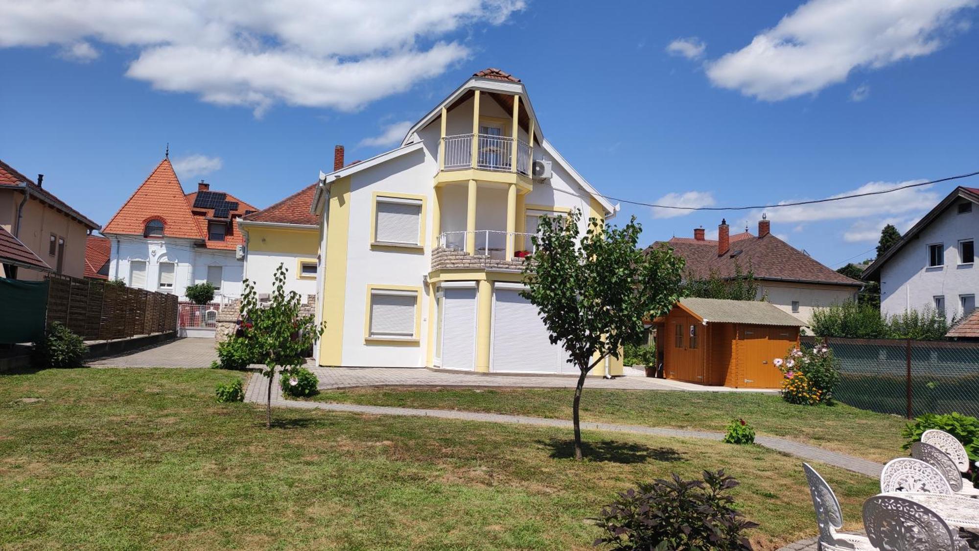 Villa Vanilia Keszthely Luaran gambar