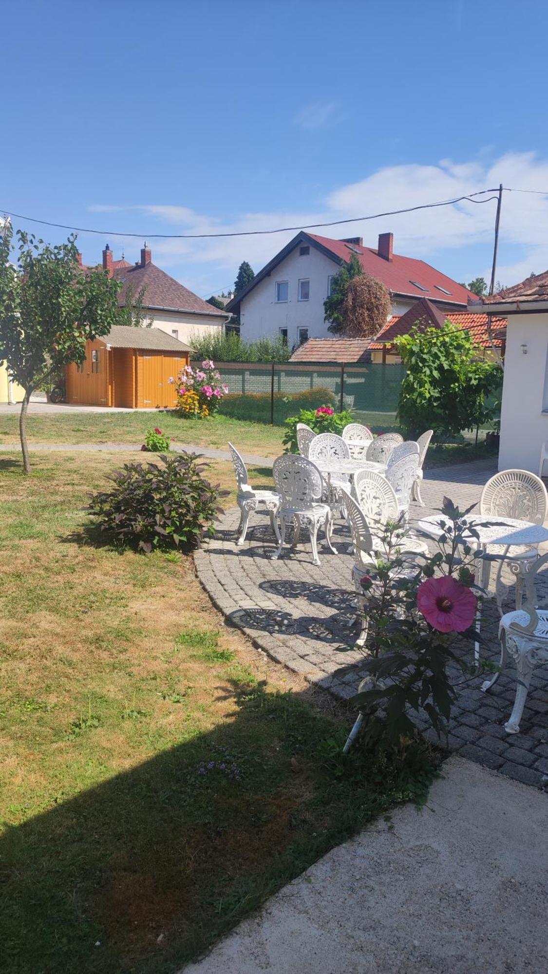 Villa Vanilia Keszthely Luaran gambar